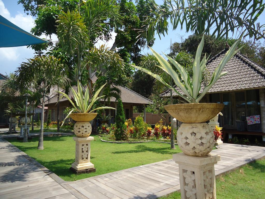 The Palm Grove Villas Lembongan Exterior foto